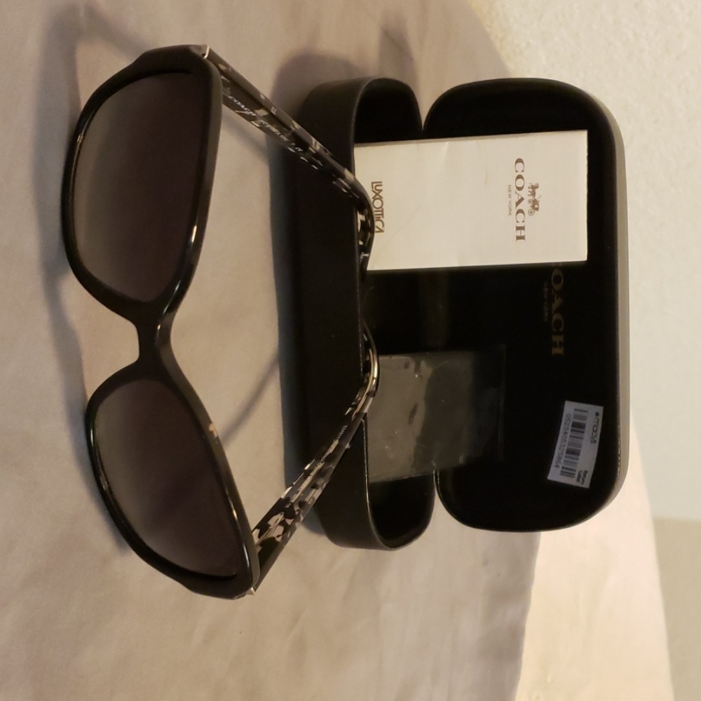 Coach  Sunglasses - Picture 4 of 5